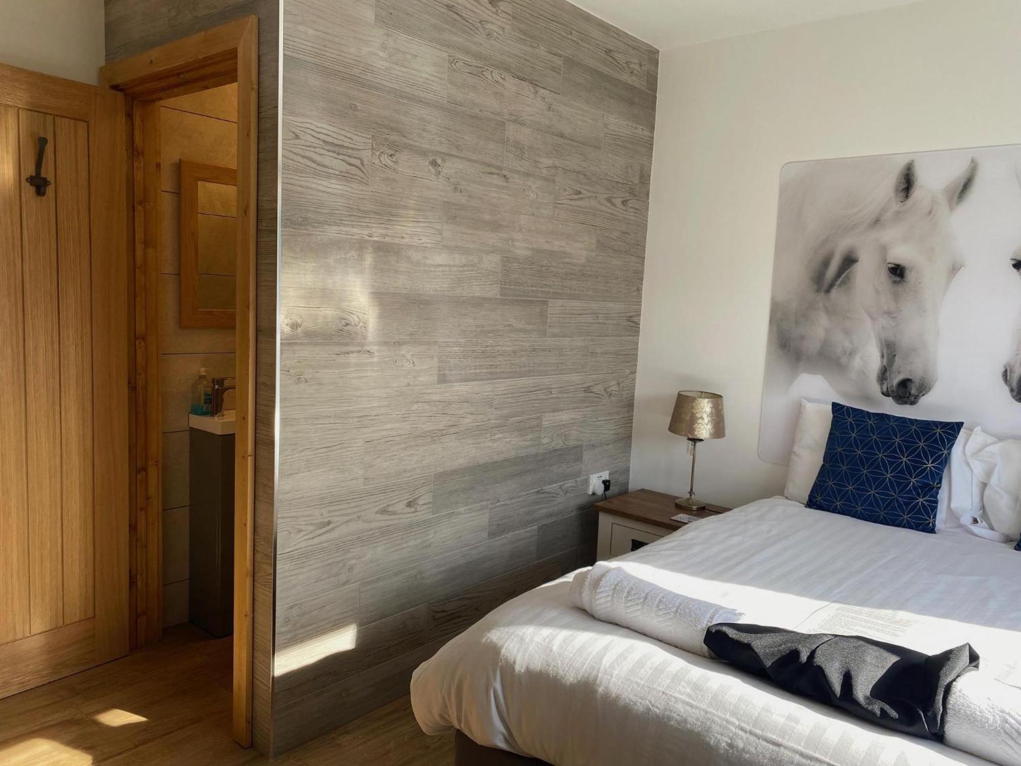 King Richard'S Luxury Lodge - Sleeps Up To 8 ,Dog Friendly ,Near Sherwood Forest At Fairview Farm In Nottingham Set In 88 Acres And Great For Groups,Family Gatherings,Corporate Events 외부 사진